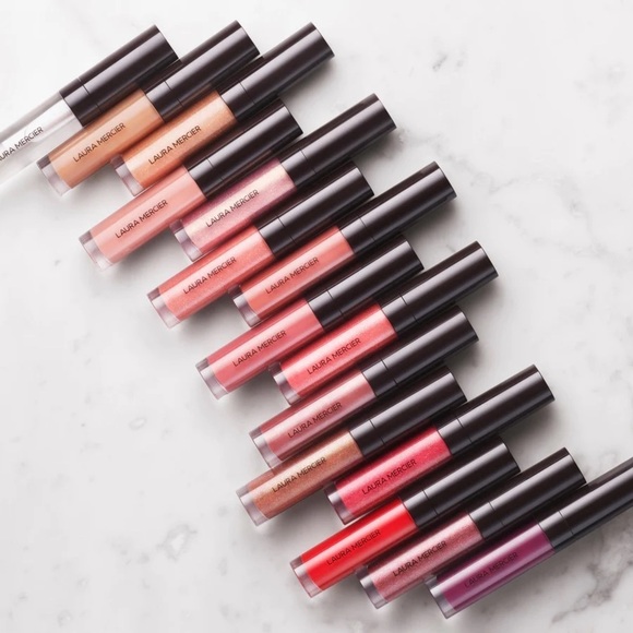 Laura Mercier
Lip Glacé Lip Gloss Color: 150 Melon Sorbet - light coral pink - Picture 7 of 10